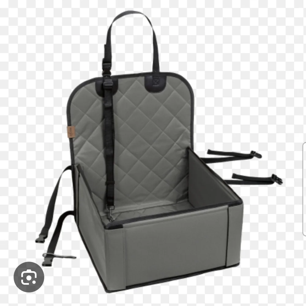 MED Wuglo Extra Stable‎ Dog Car Seat 4 Fastening Straps Waterproof for Med Dogs